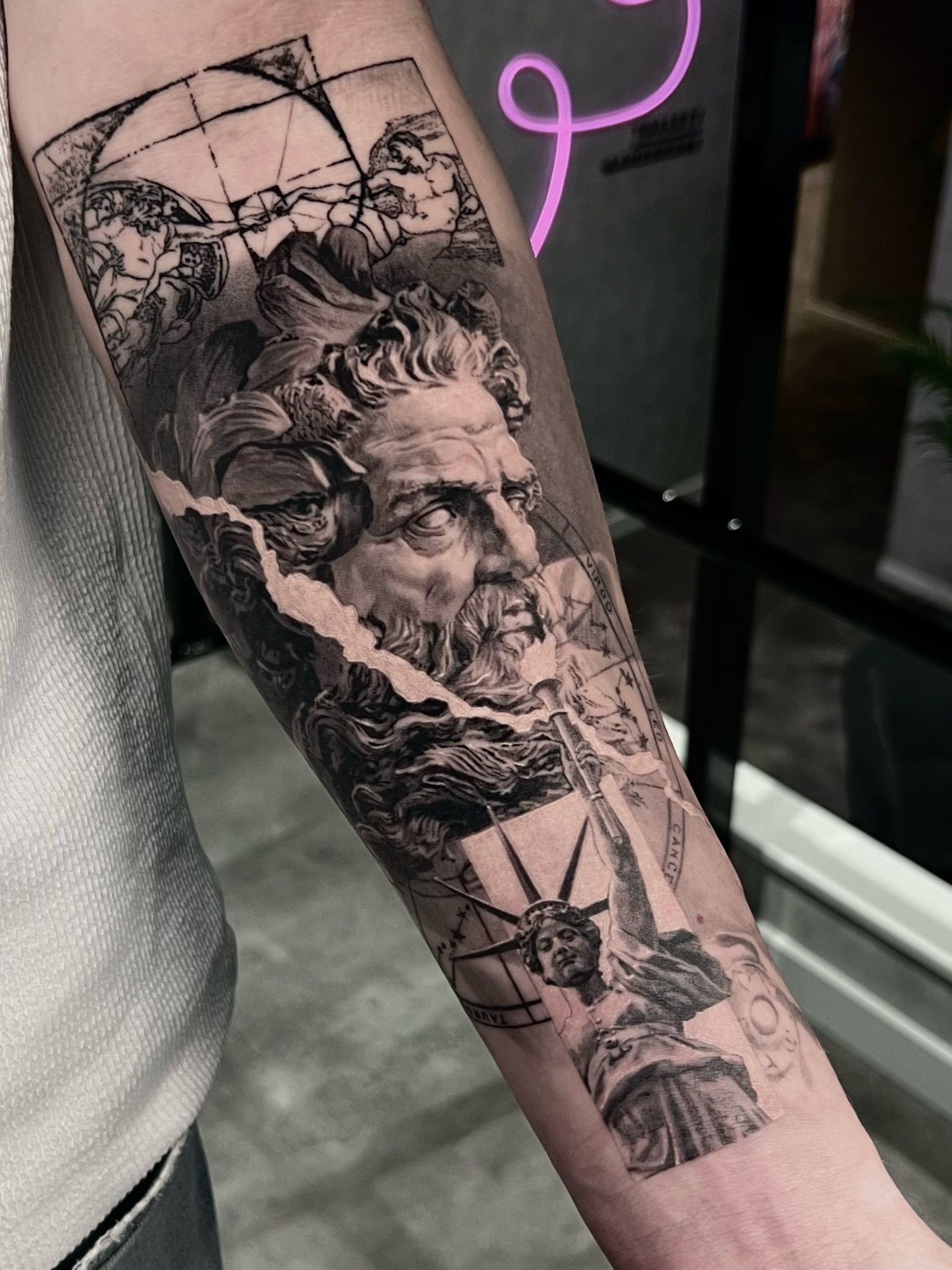Oskar Nybraaten Realisme tattoo